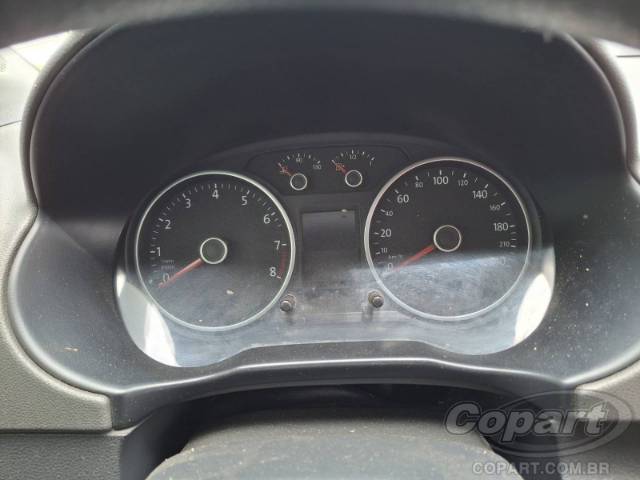 2013 VOLKSWAGEN VOYAGE 