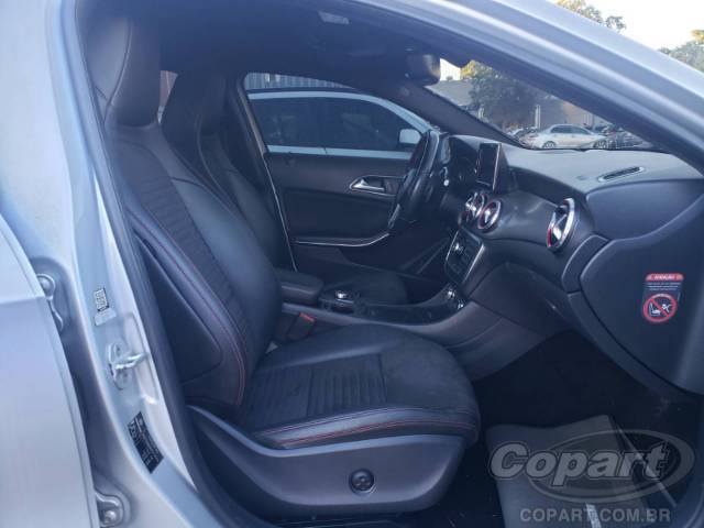2015 MERCEDES BENZ GLA 
