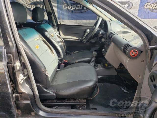 2016 CHEVROLET CLASSIC 