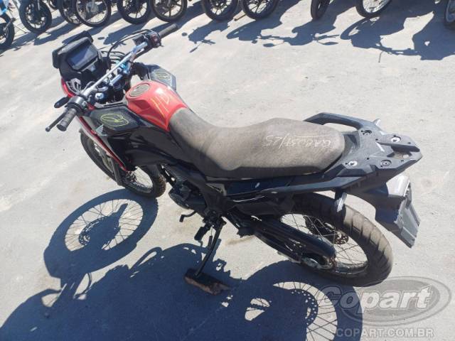 2026 HONDA XRE SAHARA 300 