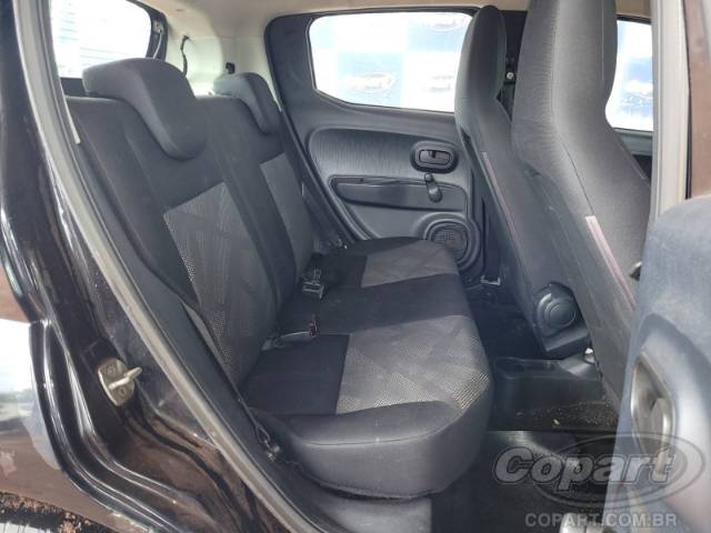 2017 FIAT MOBI 