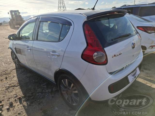 2013 FIAT PALIO 