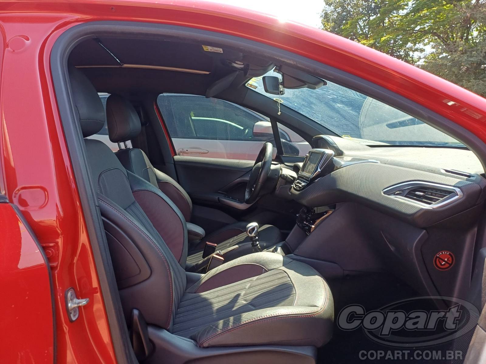 2017 PEUGEOT 208 — foto 5 de 11
