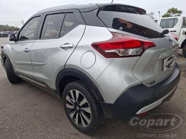 2018 NISSAN KICKS 