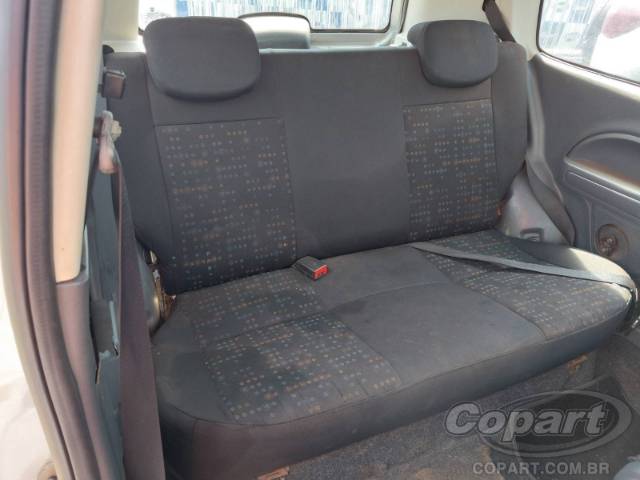 2015 FIAT UNO 