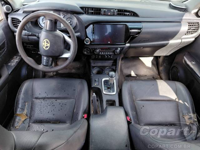 2025 TOYOTA HILUX CD 