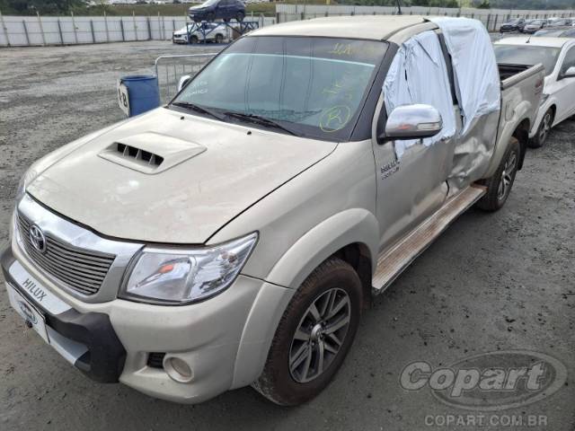 2013 TOYOTA HILUX CD 