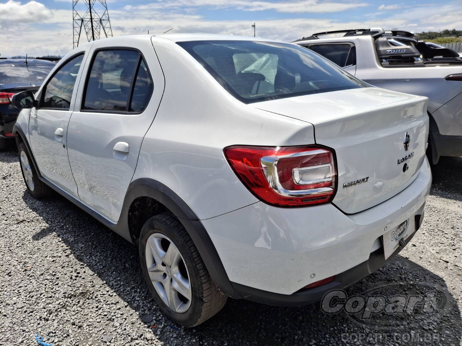 Foto 3: 2021 RENAULT LOGAN