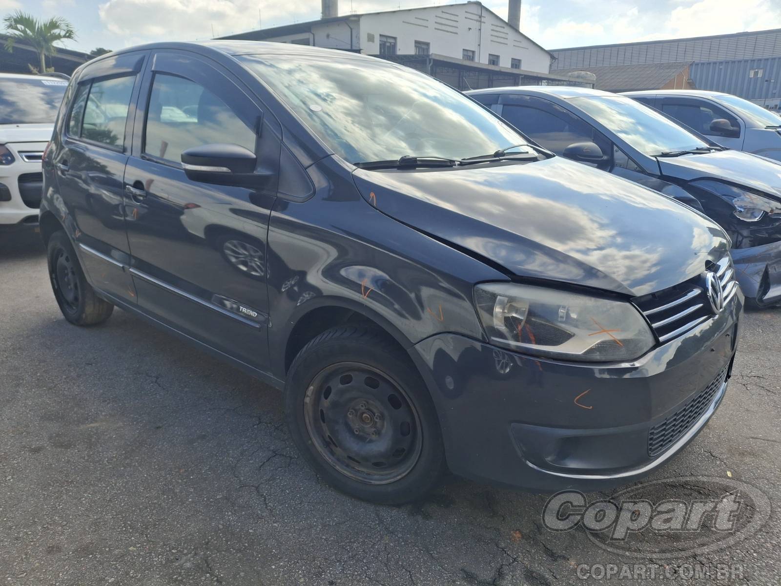 Veículo VW - VolksWagen Fox VOLKSWAGEN FOX 1.0 Total Flex 2010 em leilão