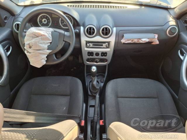 2011 RENAULT SANDERO 