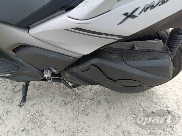 2025 YAMAHA XMAX 