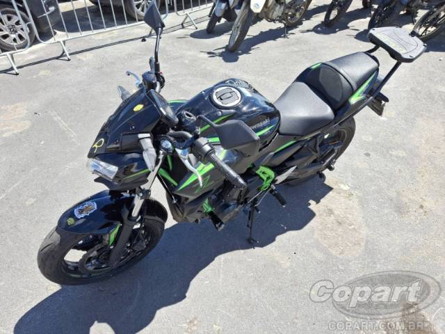 2025 KAWASAKI Z650 