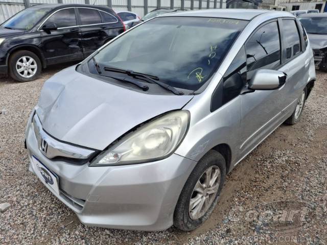 2014 HONDA FIT 
