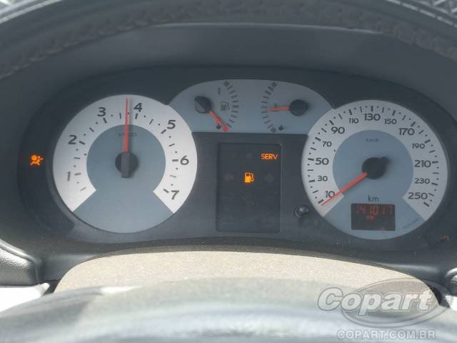 2009 RENAULT CLIO SEDAN 