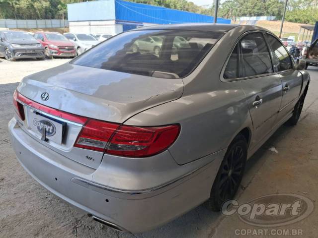 2011 HYUNDAI AZERA 