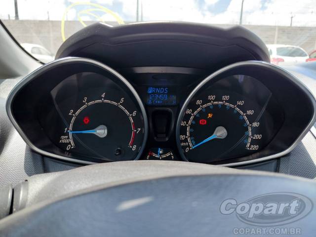 2015 FORD FIESTA 