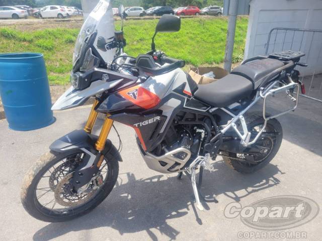 2025 TRIUMPH TIGER 