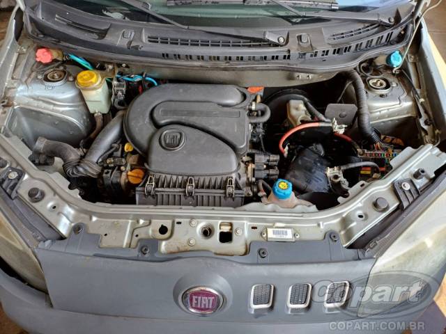 2013 FIAT UNO 