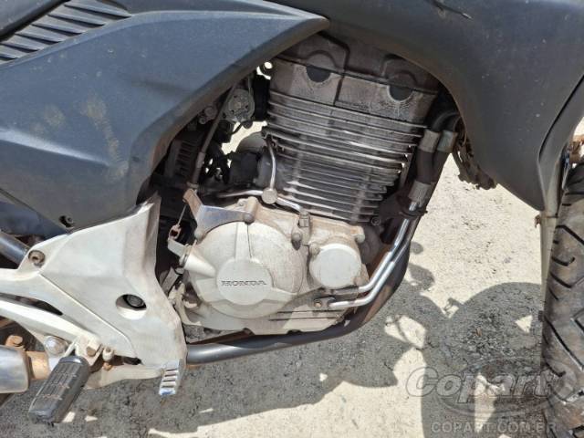 2011 HONDA CB 300 