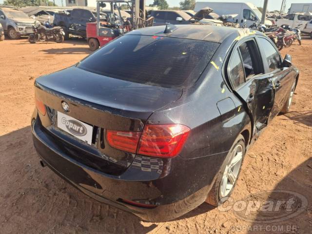 2014 BMW SERIE 3 