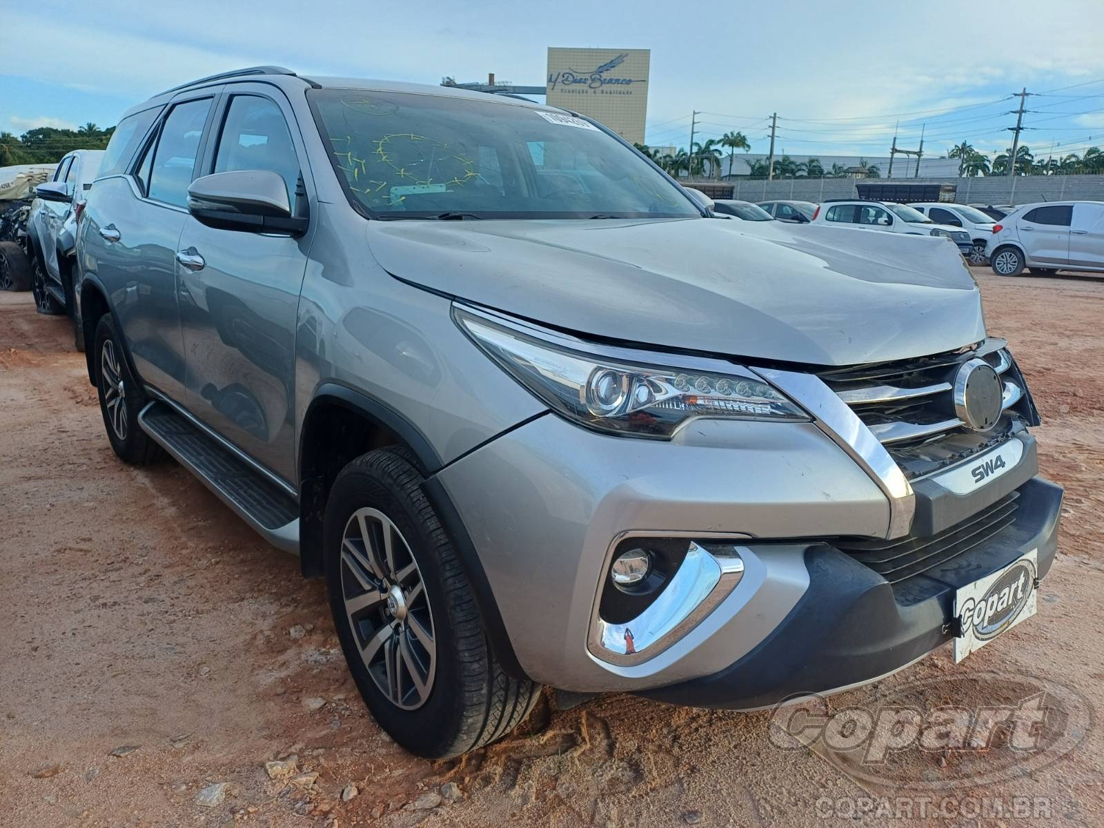 Veículo Toyota SW4 TOYOTA SW4 SRX 2.8 D-4D Turbo 2019 em leilão