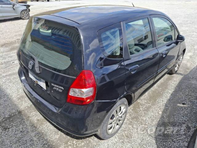 2006 HONDA FIT 