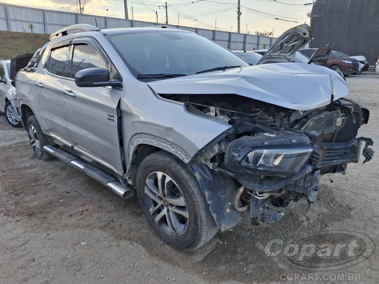 Veículo FIAT Toro FIAT TORO Volcano AT9 2.0 MultiJet Turbo Diesel 2018 2018 em leilão