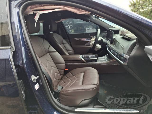 2024 BMW i7 