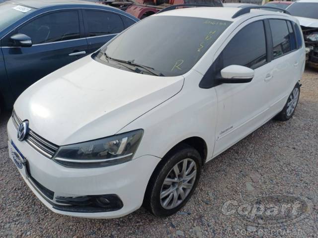 2016 VOLKSWAGEN SPACEFOX 