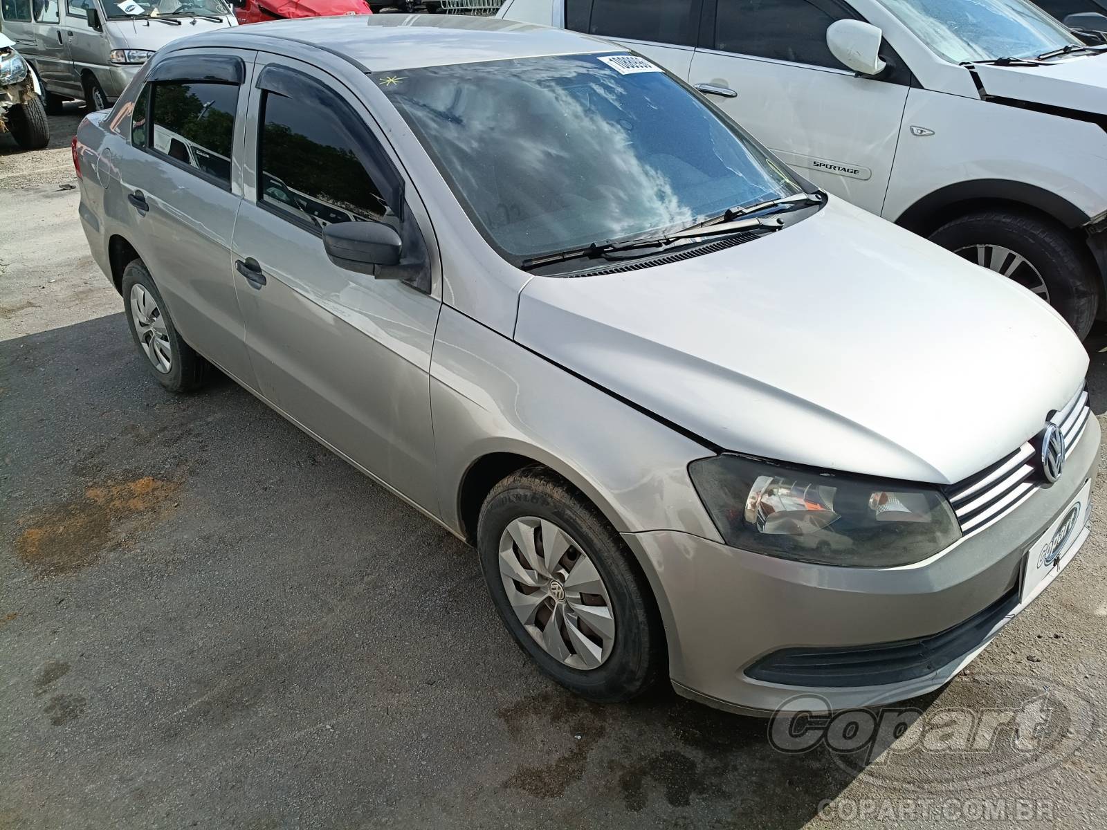 Veículo VW - VolksWagen Volkswagen VOLKSWAGEN VOYAGE 1.0 Total Flex 2013 em leilão