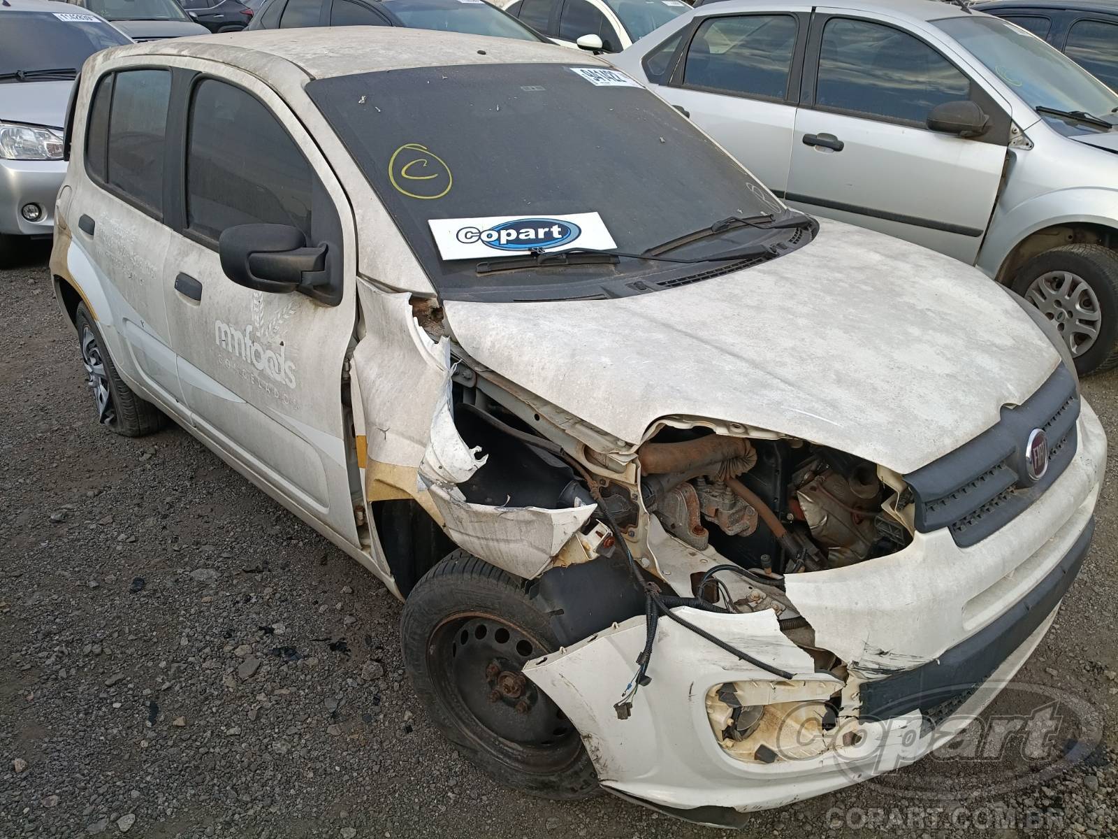 Fiat UNO 2021 em leilão