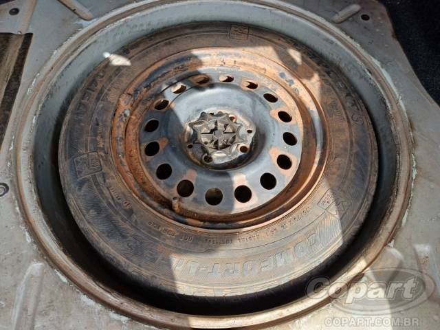 2013 VOLKSWAGEN VOYAGE 