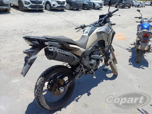 2025 HONDA XRE SAHARA 300 