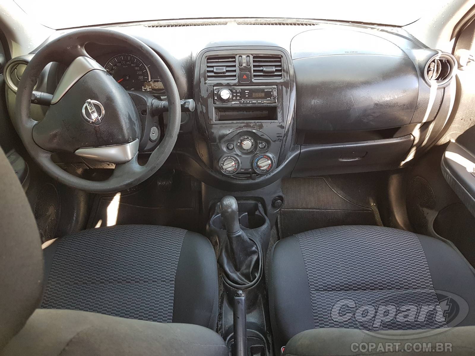 Foto 9 de 10: 2019 NISSAN MARCH