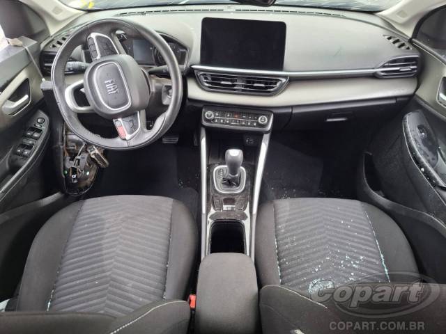2023 FIAT FASTBACK 