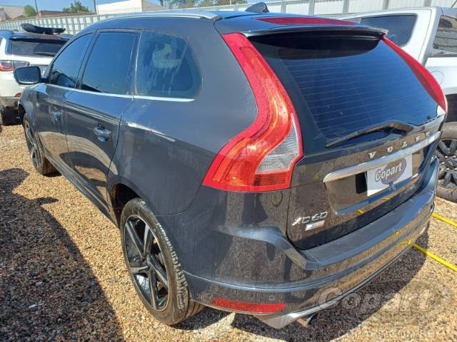 2016 VOLVO XC60 