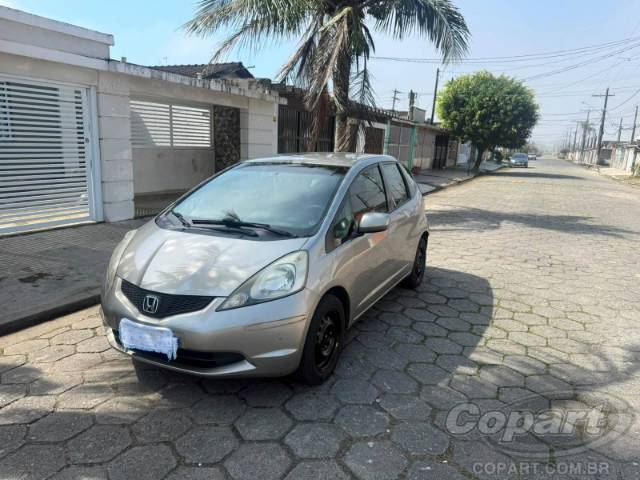 2011 HONDA FIT 