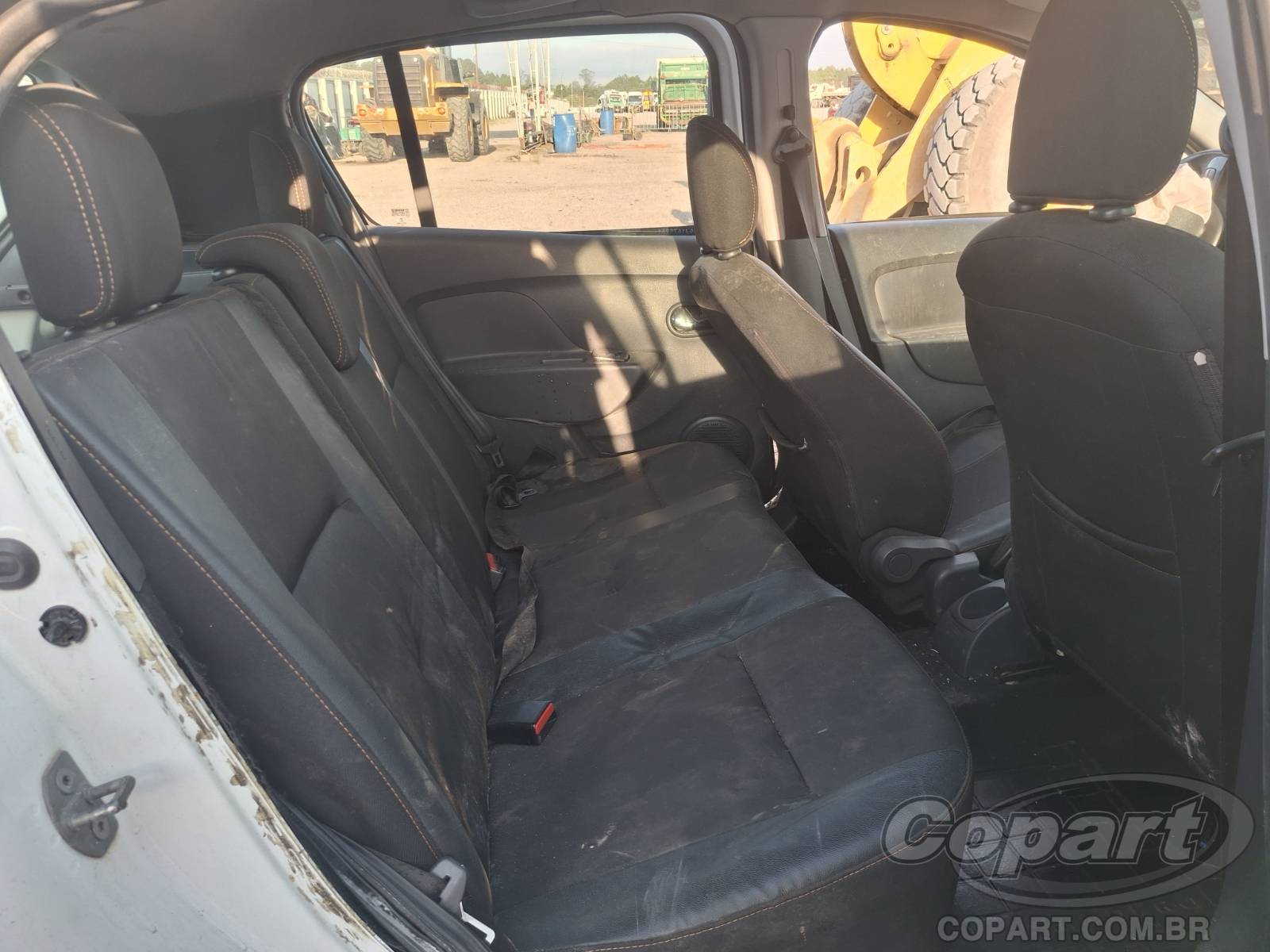 2016 RENAULT SANDERO — foto 6 de 12