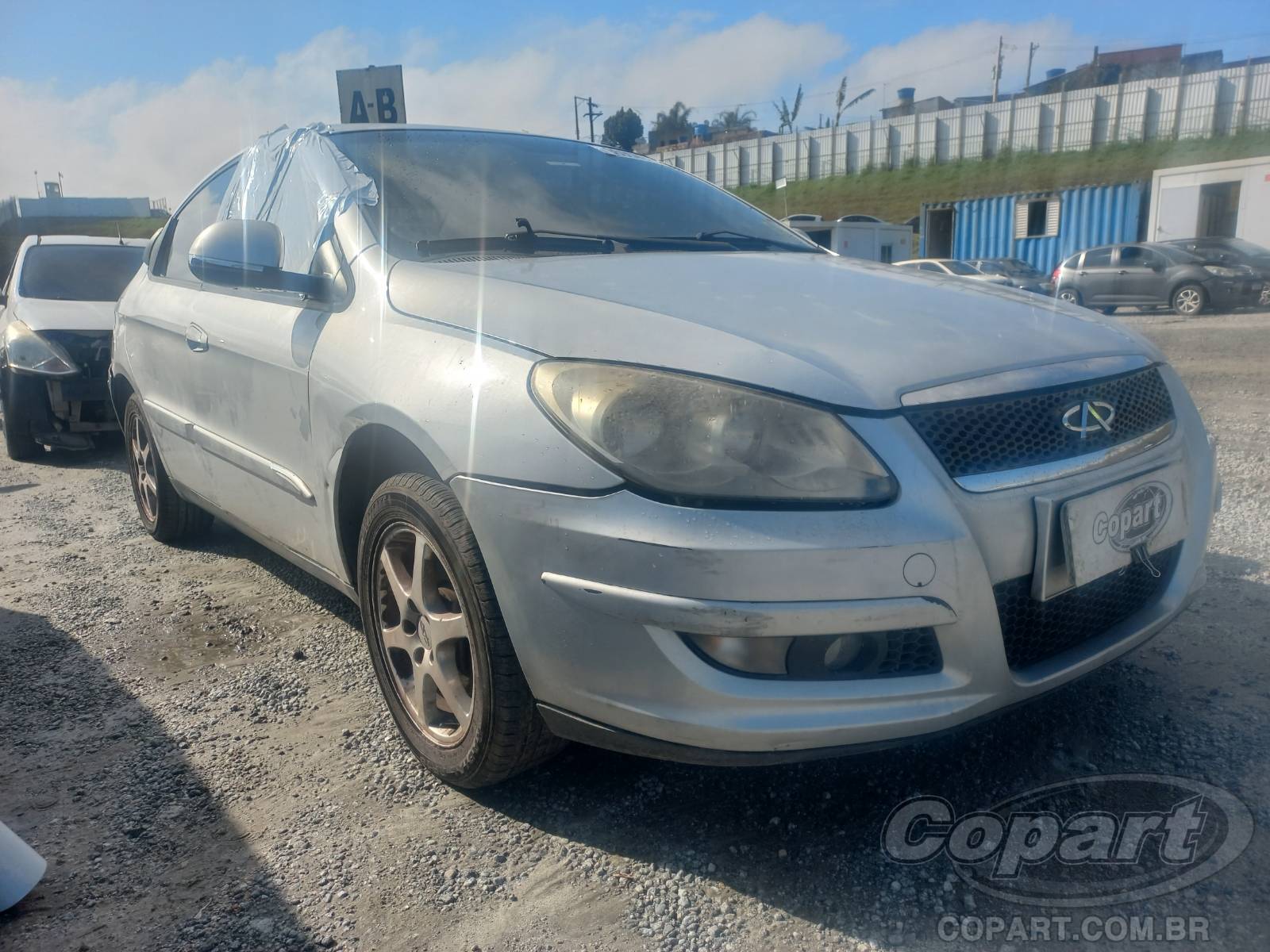 Veículo Caoa Chery CIELO SEDAN CHERY CIELO SEDAN 1.6 16V 2012 2012 em leilão
