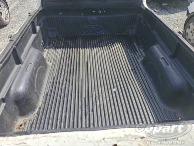 2000 FORD COURIER 