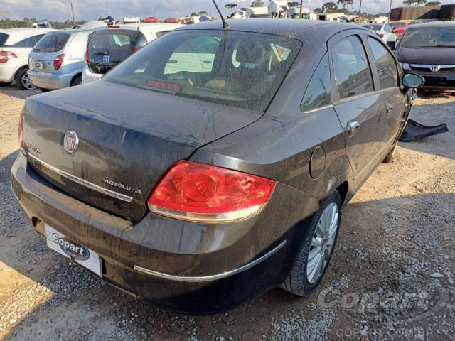 2012 FIAT LINEA 