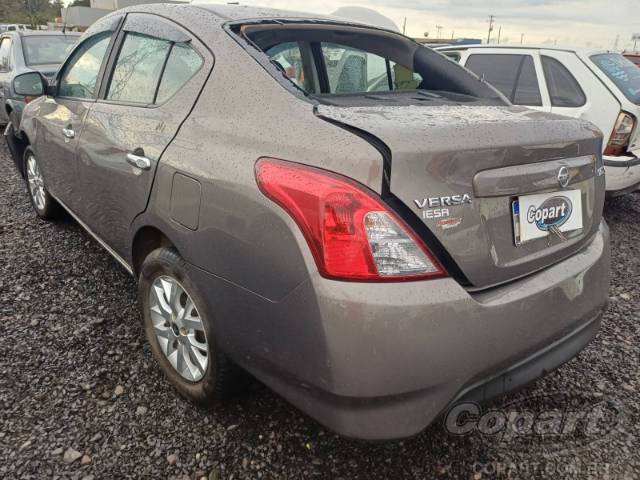 2019 NISSAN VERSA 