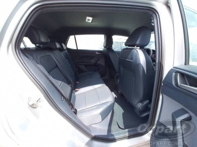 2023 VOLKSWAGEN T-CROSS 