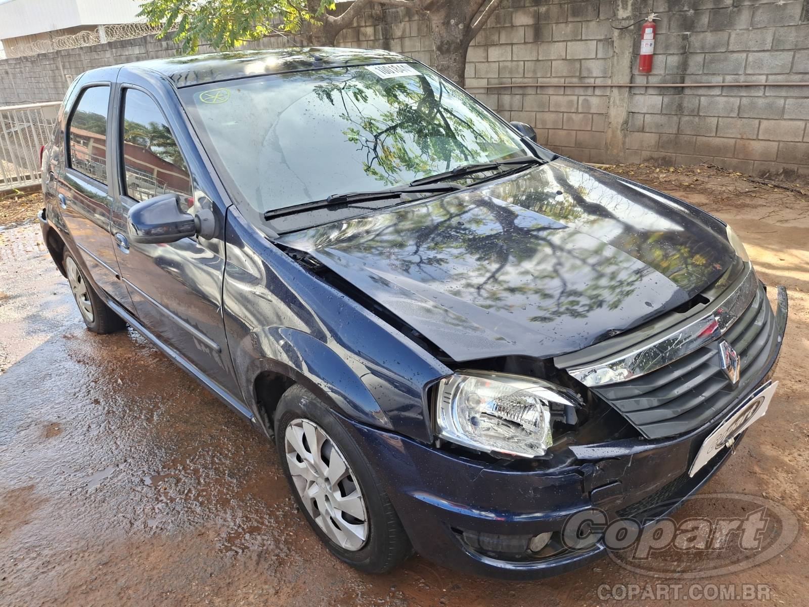 Veículo Renault Logan RENAULT LOGAN Expression 1.6 Hi-Flex 2012 2012 em leilão