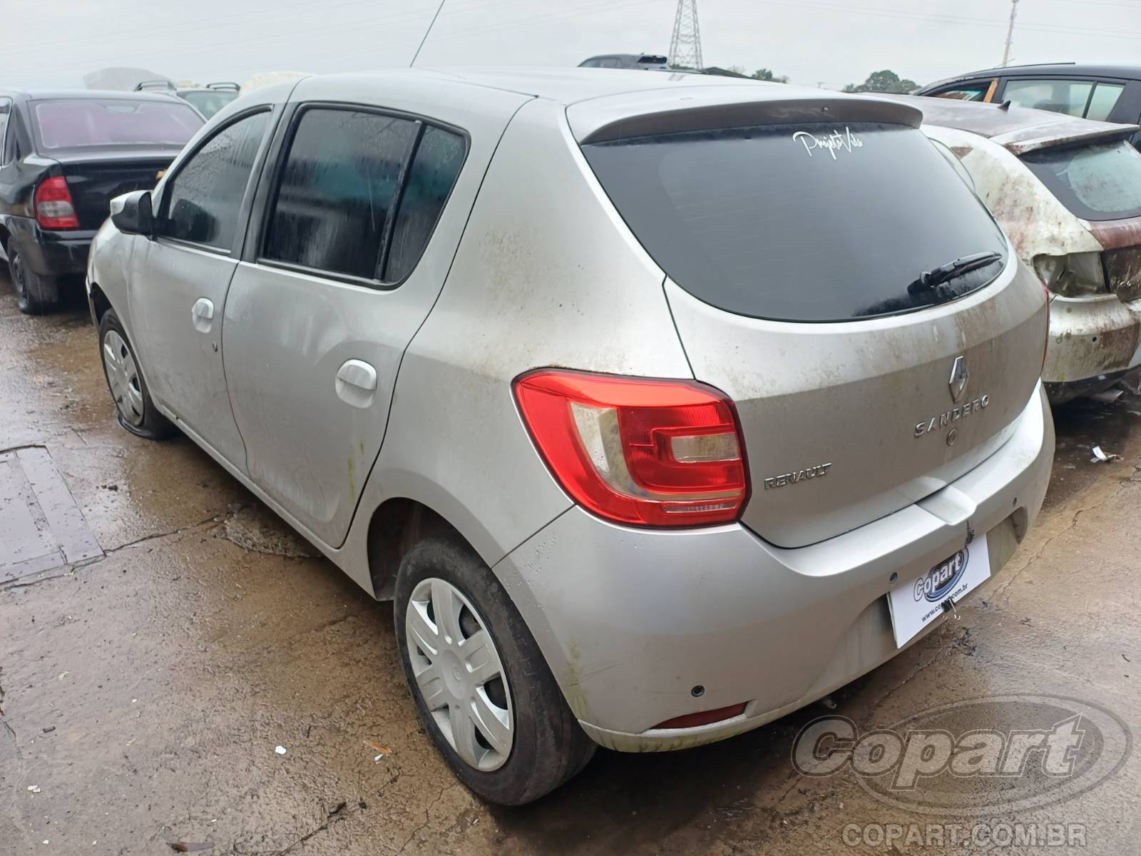 Foto 3: 2016 RENAULT SANDERO