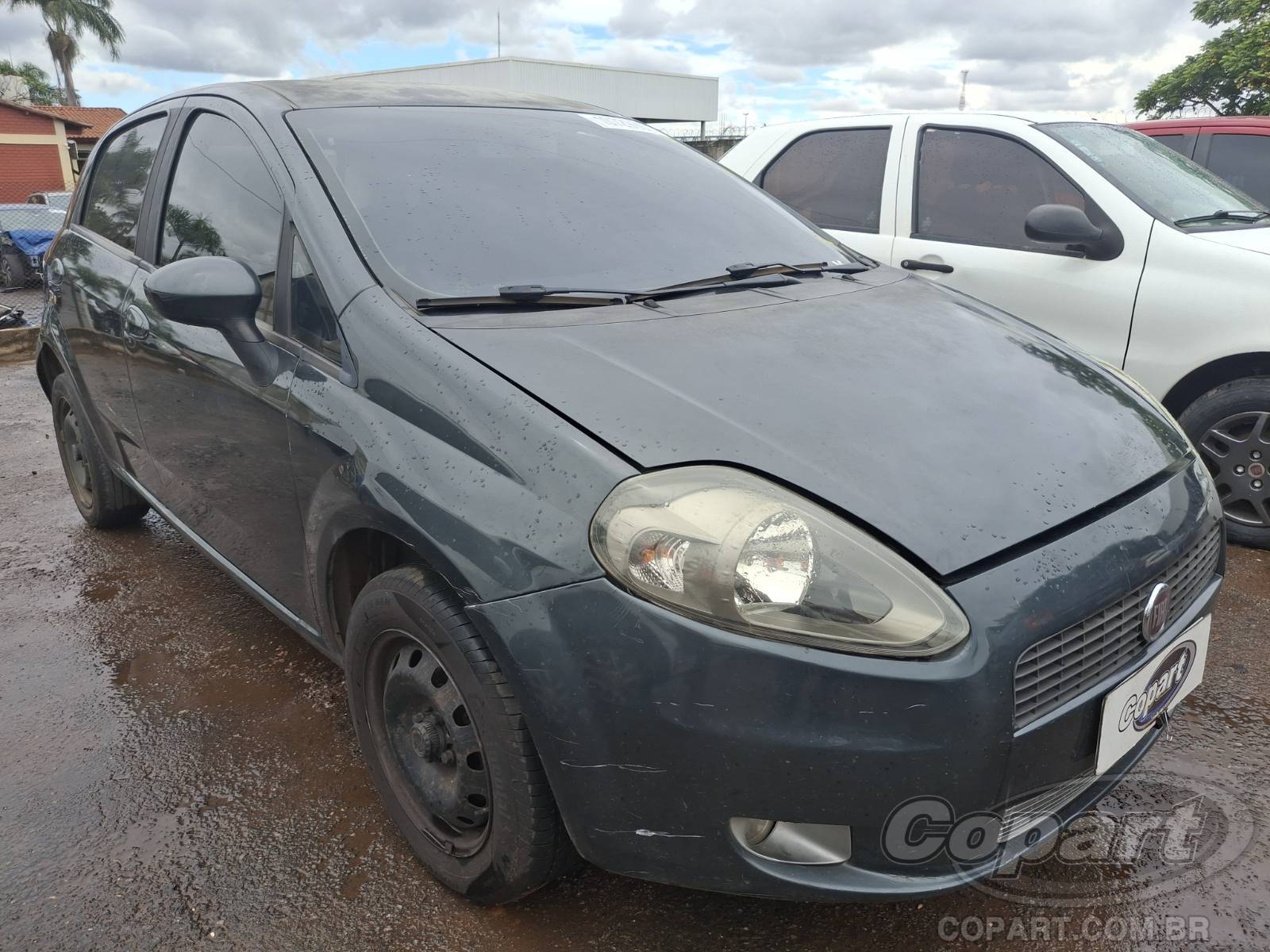 Veículo Fiat Punto Fiat Punto 1.4 Fire 2010 2010 em leilão