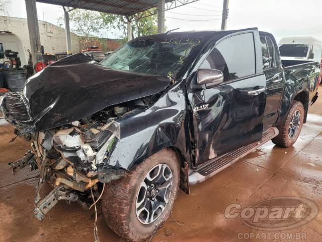 2024 TOYOTA HILUX CD 
