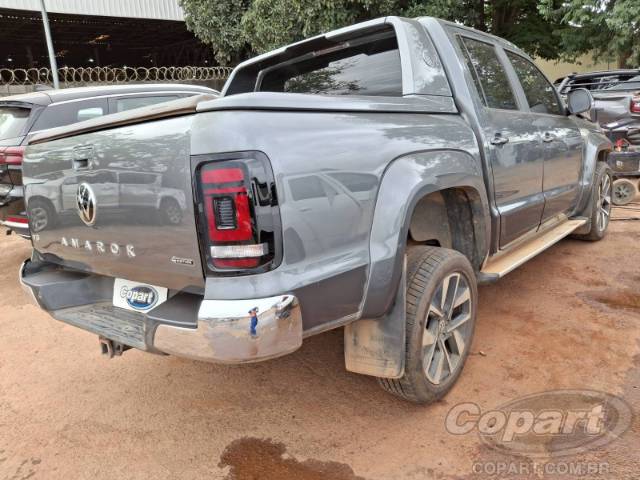 2025 VOLKSWAGEN AMAROK 