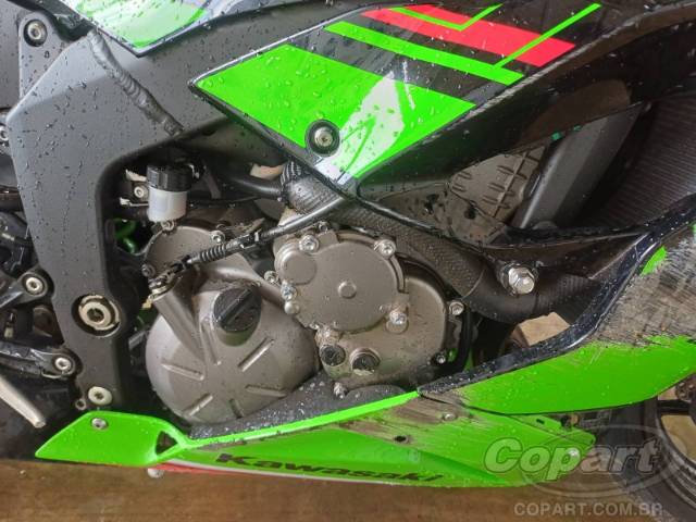 2024 KAWASAKI NINJA ZX-6R 