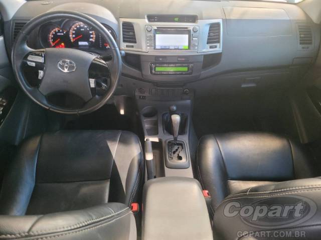 2013 TOYOTA HILUX CD 